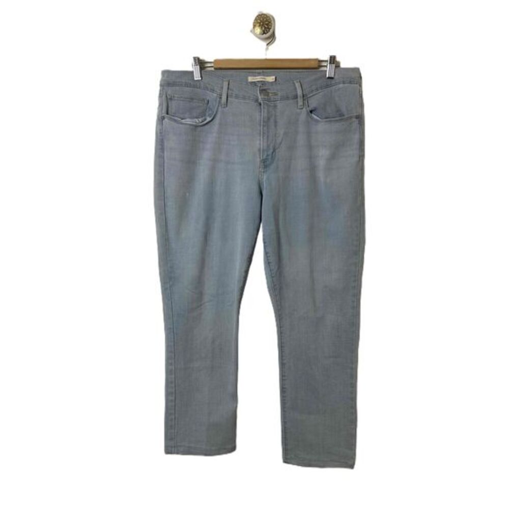 Levi Strauss & Co. Jeans Womans Size 16 Blue Classic Straight Light Wash Stretch